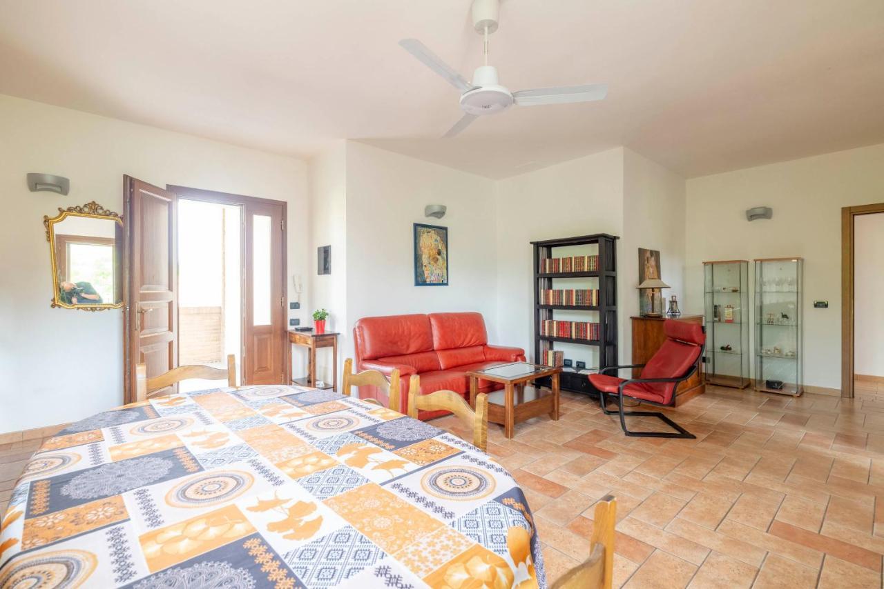 Appartamento Spazioso Le Vitterelle B&B 佐卡 外观 照片